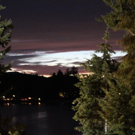 Oyster Bay Inn & Suites Bremerton Exteriér fotografie
