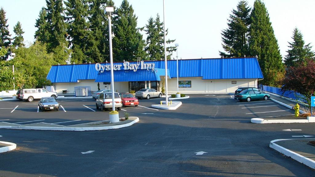 Oyster Bay Inn & Suites Bremerton Exteriér fotografie